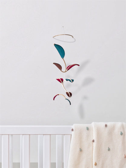 Wall Hanging Plant Mobile, Kinetic Artificial Plant Wall Art for Planted living Space, Leafy Office & Nature Nursery decor. Alternative Gift
Elevate your space with this Midcentury Modern Mobile, designed for both nurseries &  adult living areas