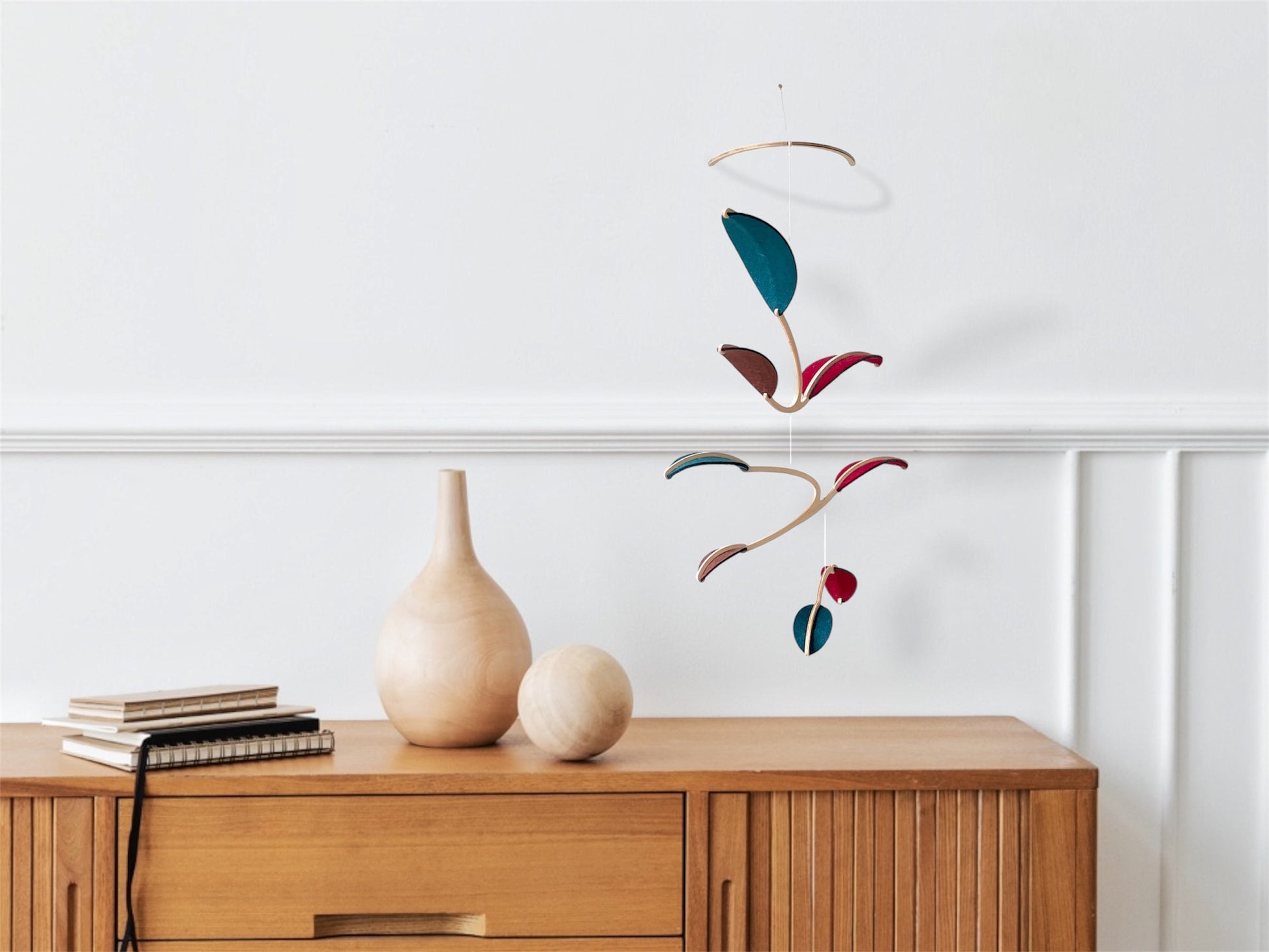 Wall Hanging Plant Mobile, Kinetic Artificial Plant Wall Art for Planted living Space, Leafy Office & Nature Nursery decor. Alternative Gift
Elevate your space with this Midcentury Modern Mobile, designed for both nurseries &  adult living areas